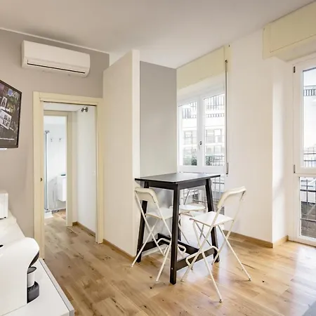 Del Teatro Apartment *